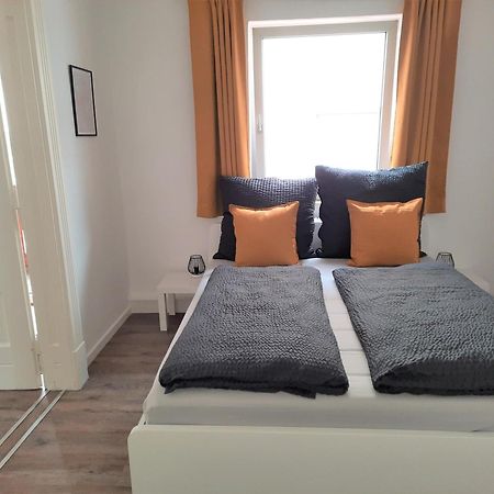 Ferienwohnung Im Zentrum Mit Balkon Und Parkplatz Gmunden Buitenkant foto